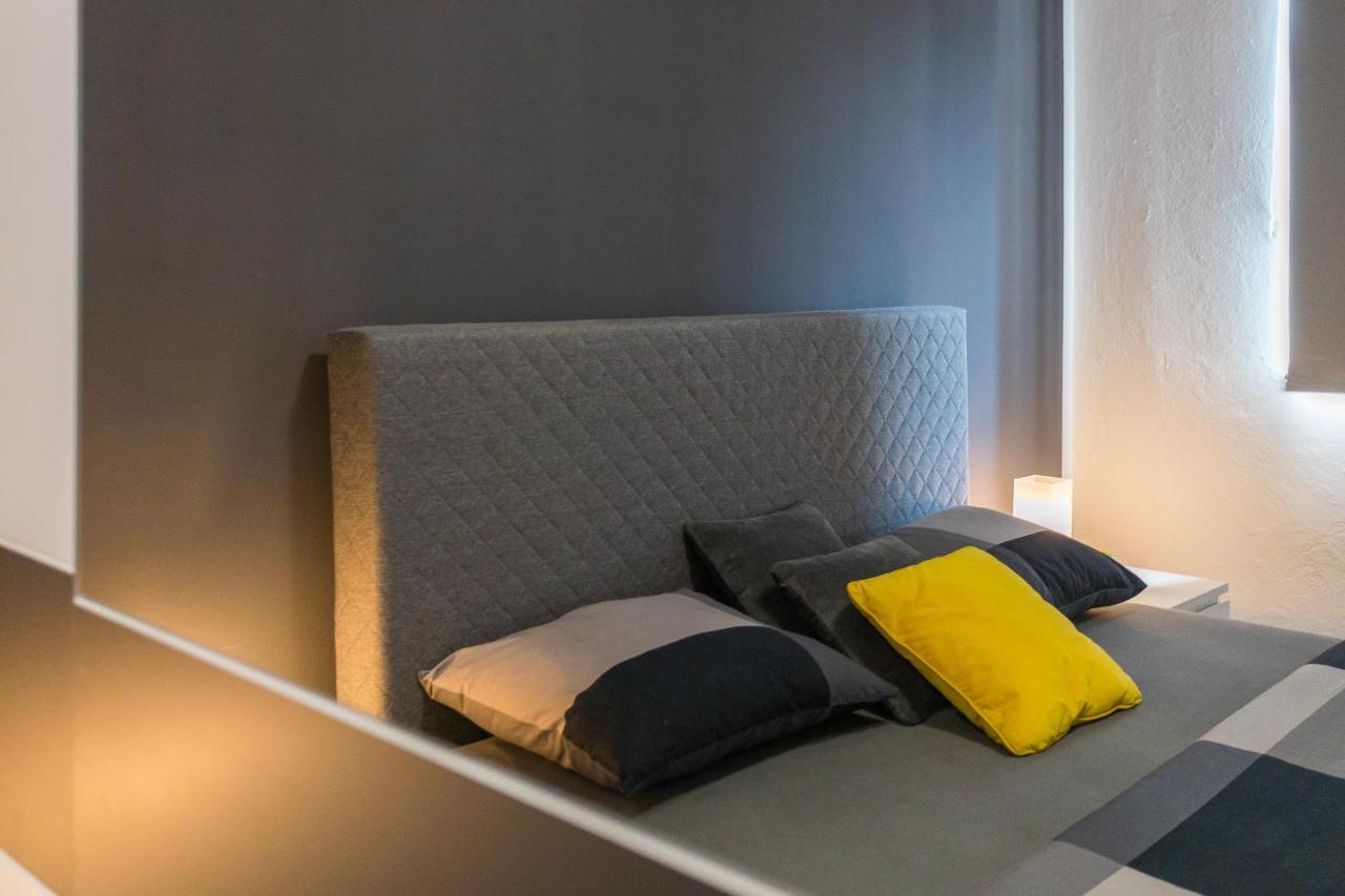 Laveruda With Balcony And Free Parking Apartment Pula
